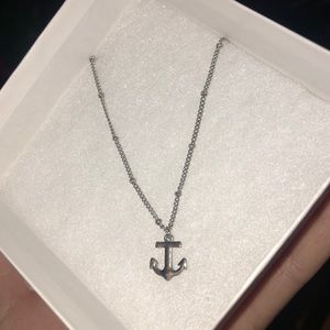 Anchor necklace